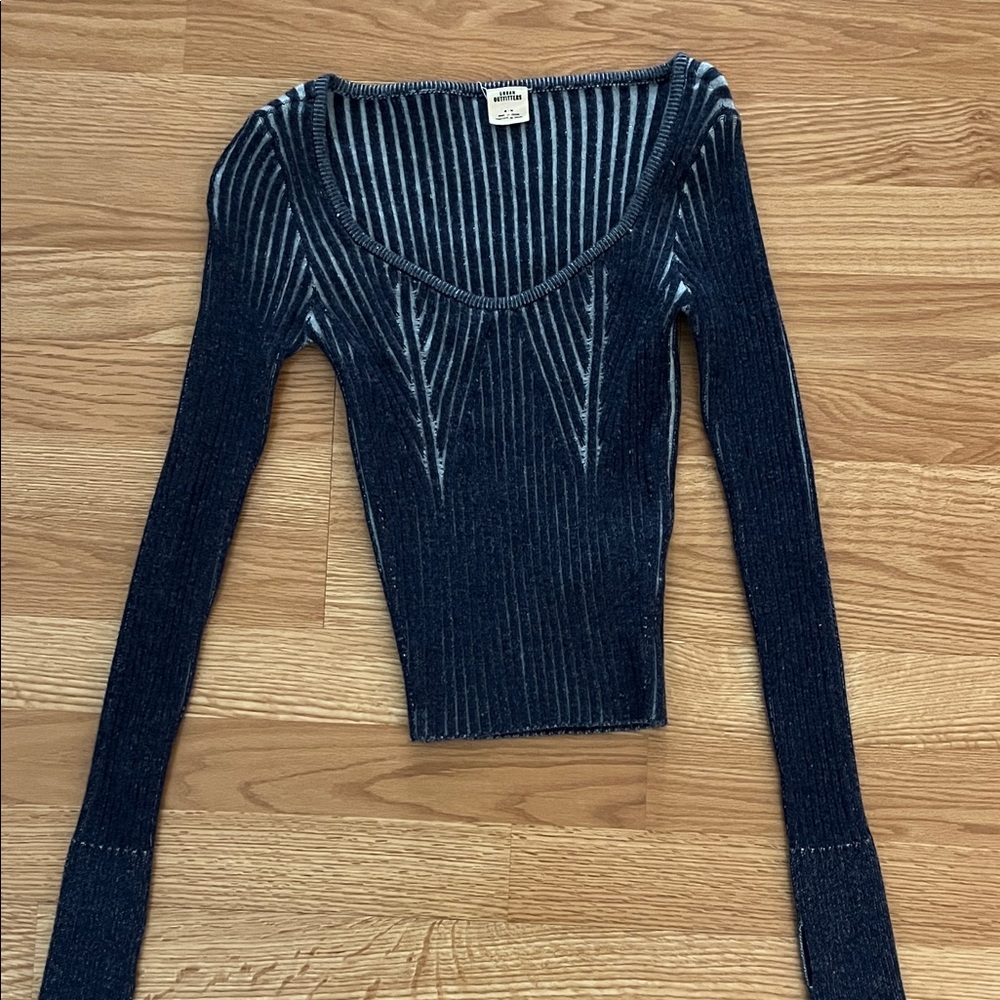 Urban Outfitters Black V-Neck Sweater